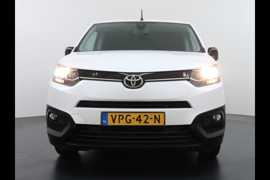Toyota PROACE CITY D102pk D-4D Navi Apple/Android ECC Pdc Bluetooth CruiseControl Elek.Ramen Airco Schuifdeur Rechts Usb Mistlampen Regensensor Aut.Verlichting Elek.inkl.spiegels Live 1.500kg Trekvermogen Origineel Nederlandse auto EURO 6