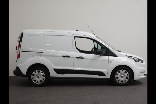 Ford Transit Connect 120pk Automaat Trend Navigatie Camera Apple Carplay/ Android auto  Parkeersensoren Cruise control Airco