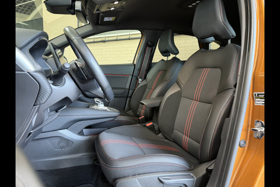 Renault Captur 1.3 mild hybrid 160 R.S. Line | Groot Navi| 18 inch | Clima | Camera | Stoelverwarming | 100% Dealer onderhouden!