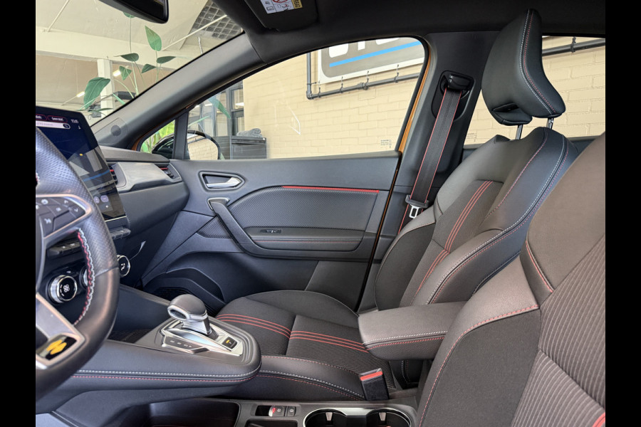 Renault Captur 1.3 mild hybrid 160 R.S. Line | Groot Navi| 18 inch | Clima | Camera | Stoelverwarming | 100% Dealer onderhouden!