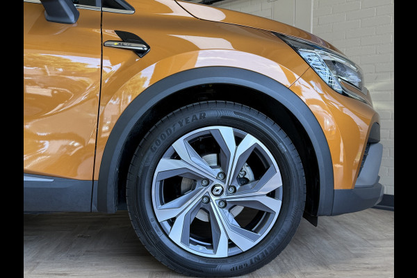 Renault Captur 1.3 mild hybrid 160 R.S. Line | Groot Navi| 18 inch | Clima | Camera | Stoelverwarming | 100% Dealer onderhouden!