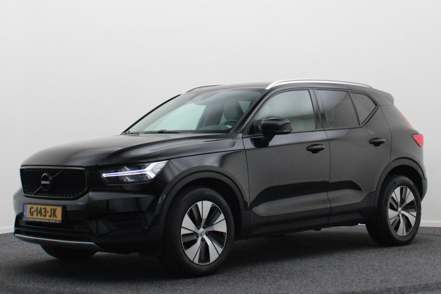 Volvo XC40 1.5 T3 Momentum Pro Camera, Apple Carplay, LED, Cruise, PDC