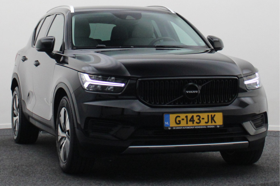 Volvo XC40 1.5 T3 Momentum Pro Camera, Apple Carplay, LED, Cruise, PDC