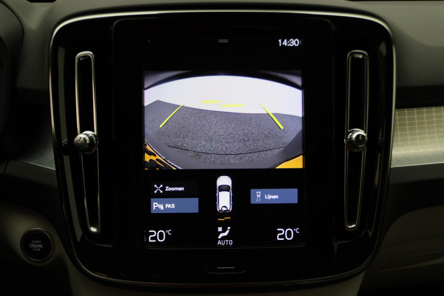 Volvo XC40 1.5 T3 Momentum Pro Camera, Apple Carplay, LED, Cruise, PDC