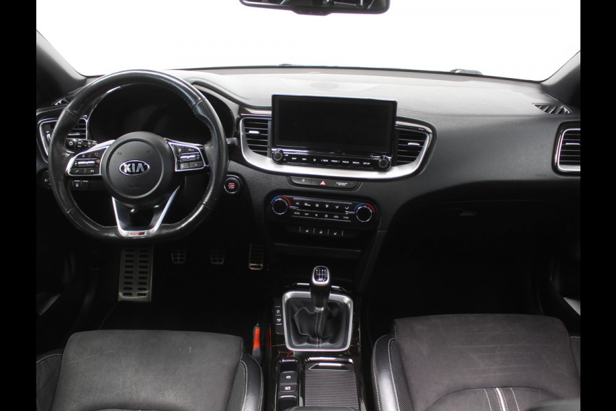 Kia Ceed Sportswagon 1.4 T-GDi GT-Line CAMERA | ELECSCHDAK | CRUISE | LED | NAVI | CARPLAY | TREKHAAK | STOEL-STUURVERW
