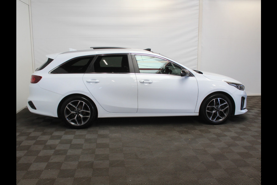 Kia Ceed Sportswagon 1.4 T-GDi GT-Line CAMERA | ELECSCHDAK | CRUISE | LED | NAVI | CARPLAY | TREKHAAK | STOEL-STUURVERW