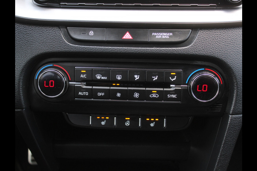 Kia Ceed Sportswagon 1.4 T-GDi GT-Line CAMERA | ELECSCHDAK | CRUISE | LED | NAVI | CARPLAY | TREKHAAK | STOEL-STUURVERW