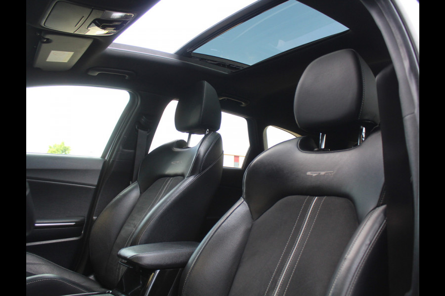 Kia Ceed Sportswagon 1.4 T-GDi GT-Line CAMERA | ELECSCHDAK | CRUISE | LED | NAVI | CARPLAY | TREKHAAK | STOEL-STUURVERW