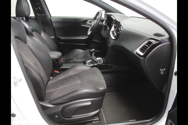 Kia Ceed Sportswagon 1.4 T-GDi GT-Line CAMERA | ELECSCHDAK | CRUISE | LED | NAVI | CARPLAY | TREKHAAK | STOEL-STUURVERW