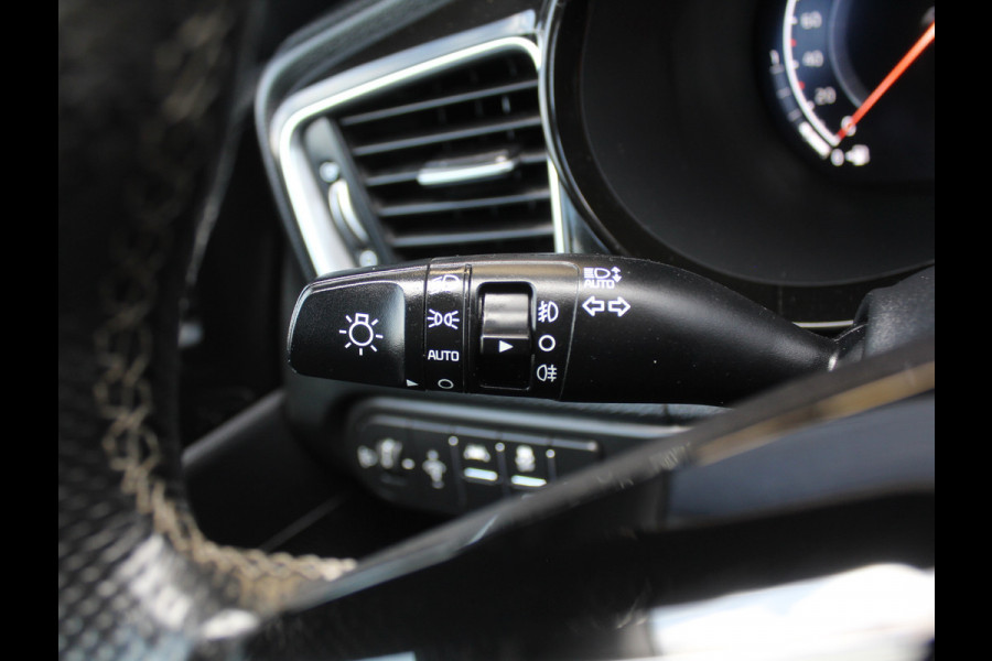 Kia Ceed Sportswagon 1.4 T-GDi GT-Line CAMERA | ELECSCHDAK | CRUISE | LED | NAVI | CARPLAY | TREKHAAK | STOEL-STUURVERW
