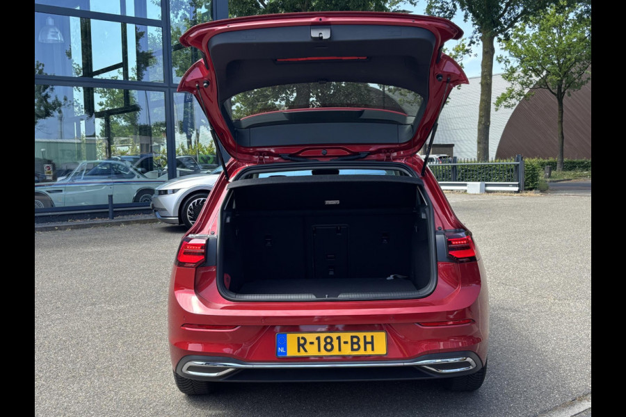 Volkswagen Golf 1.0 eTSI Life PANORAMADAK | ADD. CRUISE | VIRTUAL DASH | NAVIGATIE | RIJKLAARPRIJS incl. 12mnd BOVAG