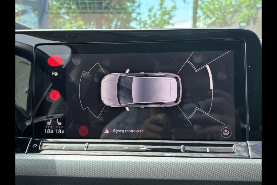 Volkswagen Golf 1.0 eTSI Life PANORAMADAK | ADD. CRUISE | VIRTUAL DASH | NAVIGATIE | RIJKLAARPRIJS incl. 12mnd BOVAG