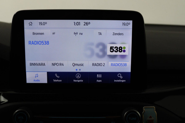 Ford FOCUS Wagon 1.5 EcoBoost ST Line Business (PARKEERSENSOREN, TREKHAAK, STOELVERWARMING, NAVIGATIE, NL-AUTO)