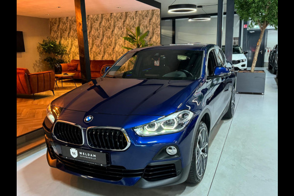 BMW X2 SDrive20i Executive Garantie Head-Up StoelVW Elek Achterklep Cruise Clima Navi PDC Led Sfeer Rijklaar