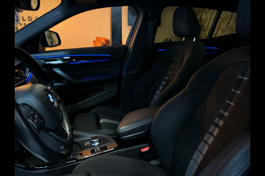 BMW X2 SDrive20i Executive Garantie Head-Up StoelVW Elek Achterklep Cruise Clima Navi PDC Led Sfeer Rijklaar