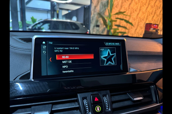 BMW X2 SDrive20i Executive Garantie Head-Up StoelVW Elek Achterklep Cruise Clima Navi PDC Led Sfeer Rijklaar