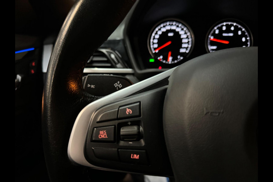 BMW X2 SDrive20i Executive Garantie Head-Up StoelVW Elek Achterklep Cruise Clima Navi PDC Led Sfeer Rijklaar