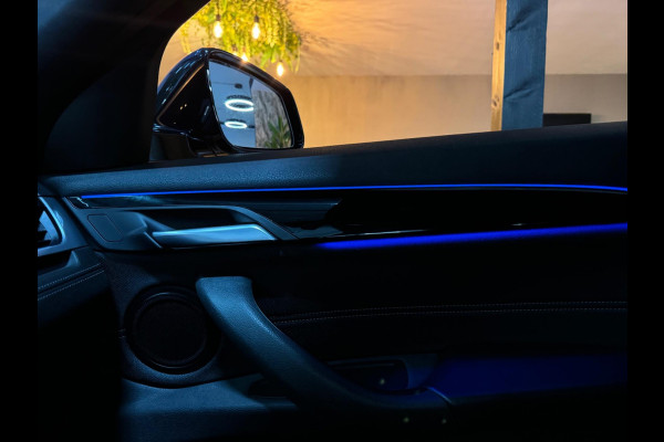 BMW X2 SDrive20i Executive Garantie Head-Up StoelVW Elek Achterklep Cruise Clima Navi PDC Led Sfeer Rijklaar