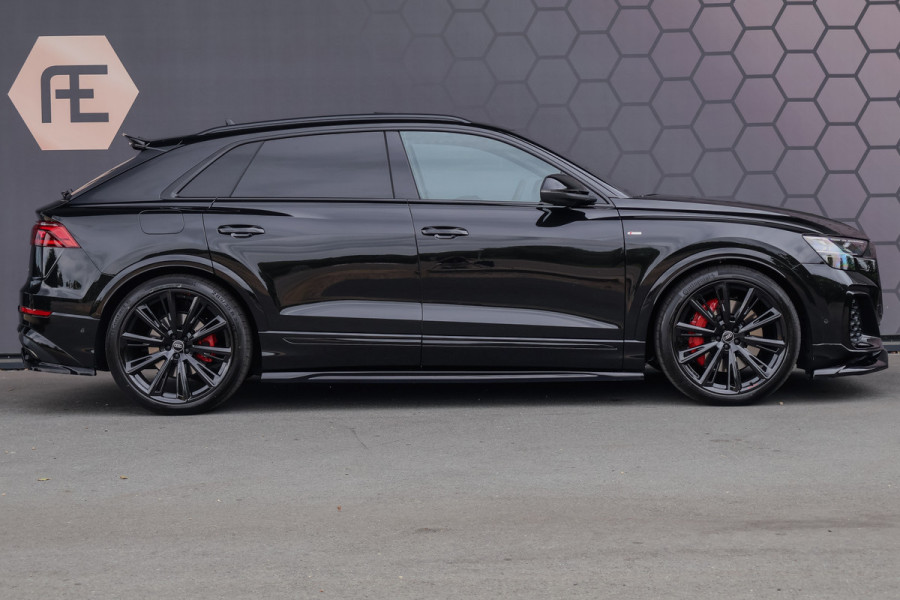 Audi Q8 60 TFSI e quattro Pro Line S Competition 490pk ACHTERAS BESTURING| STOELVERWARMING & VERKOELING | MASSAGE | ADAPTIVE | TREKHAAK | SFEERVERLICHTING | RED STITCHING |
