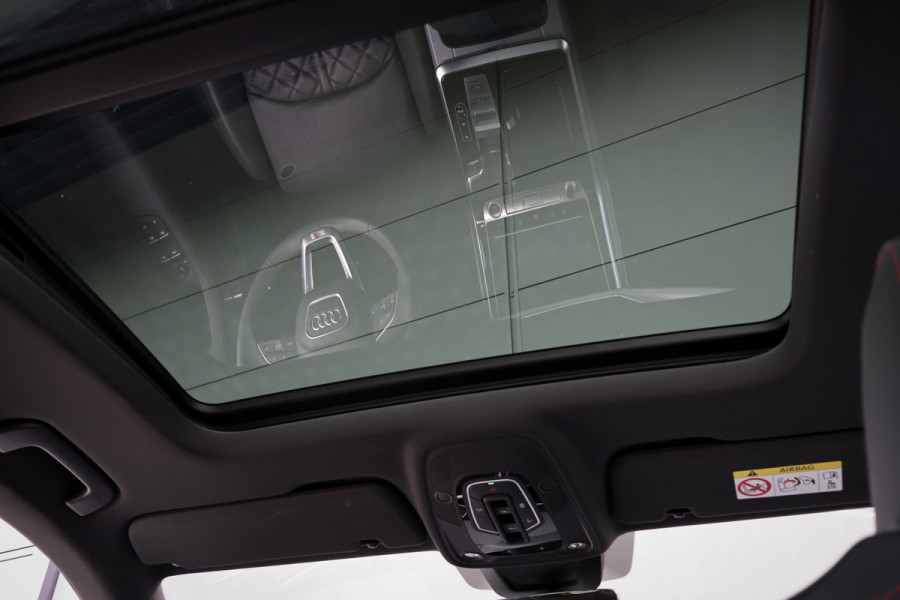 Audi Q8 60 TFSI e quattro Pro Line S Competition 490pk ACHTERAS BESTURING| STOELVERWARMING & VERKOELING | MASSAGE | ADAPTIVE | TREKHAAK | SFEERVERLICHTING | RED STITCHING |