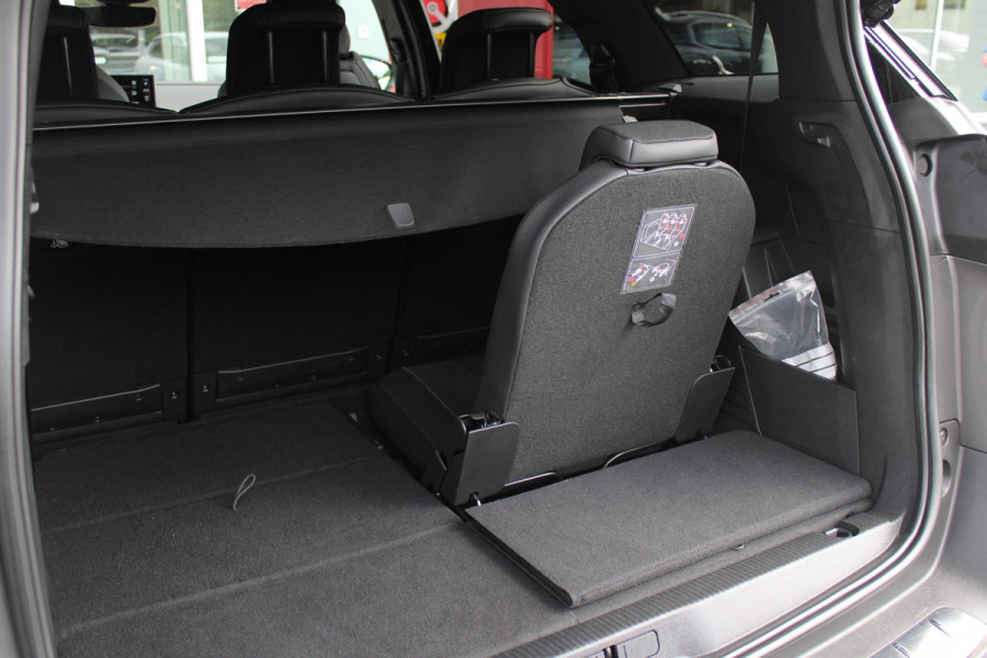 Peugeot 5008 1.2 130PK AUTOMAAT GT | NAVIGATIE | APPLE CARPLAY/ANDROID AUTO | ADAPTIVE CRUISE CONTROL | KEYLESS ENTRY/START | FULL LED KOPLAMPEN | 18" LICHTMETALEN VELGEN | CLIMATE CONTROL | 7-PERSOONS! | STOEL VERWARMING | DODEHOEK DETECTIE |