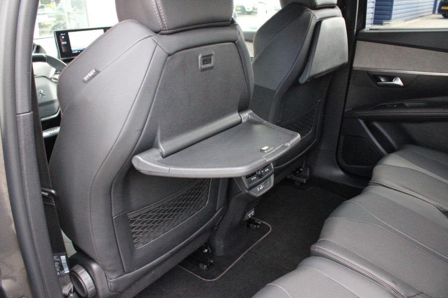 Peugeot 5008 1.2 130PK AUTOMAAT GT | NAVIGATIE | APPLE CARPLAY/ANDROID AUTO | ADAPTIVE CRUISE CONTROL | KEYLESS ENTRY/START | FULL LED KOPLAMPEN | 18" LICHTMETALEN VELGEN | CLIMATE CONTROL | 7-PERSOONS! | STOEL VERWARMING | DODEHOEK DETECTIE |