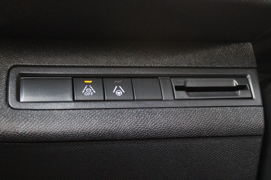 Peugeot 5008 1.2 130PK AUTOMAAT GT | NAVIGATIE | APPLE CARPLAY/ANDROID AUTO | ADAPTIVE CRUISE CONTROL | KEYLESS ENTRY/START | FULL LED KOPLAMPEN | 18" LICHTMETALEN VELGEN | CLIMATE CONTROL | 7-PERSOONS! | STOEL VERWARMING | DODEHOEK DETECTIE |