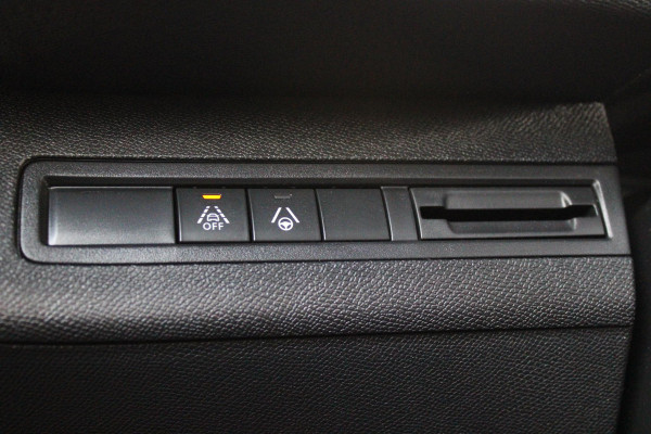Peugeot 5008 1.2 130PK AUTOMAAT GT | NAVIGATIE | APPLE CARPLAY/ANDROID AUTO | ADAPTIVE CRUISE CONTROL | KEYLESS ENTRY/START | FULL LED KOPLAMPEN | 18" LICHTMETALEN VELGEN | CLIMATE CONTROL | 7-PERSOONS! | STOEL VERWARMING | DODEHOEK DETECTIE |