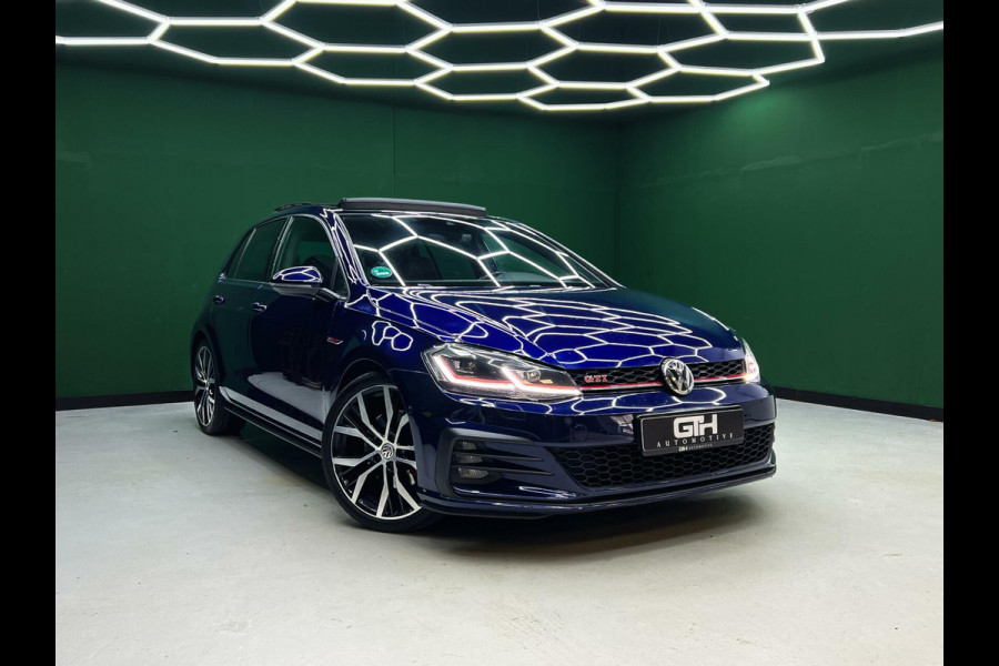 Volkswagen Golf 2.0 TSI GTI Dyn | Pano | Trekhaak | Virtual