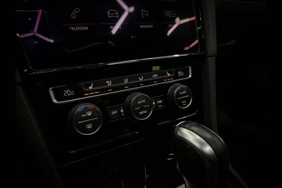 Volkswagen Golf 2.0 TSI GTI Dyn | Pano | Trekhaak | Virtual