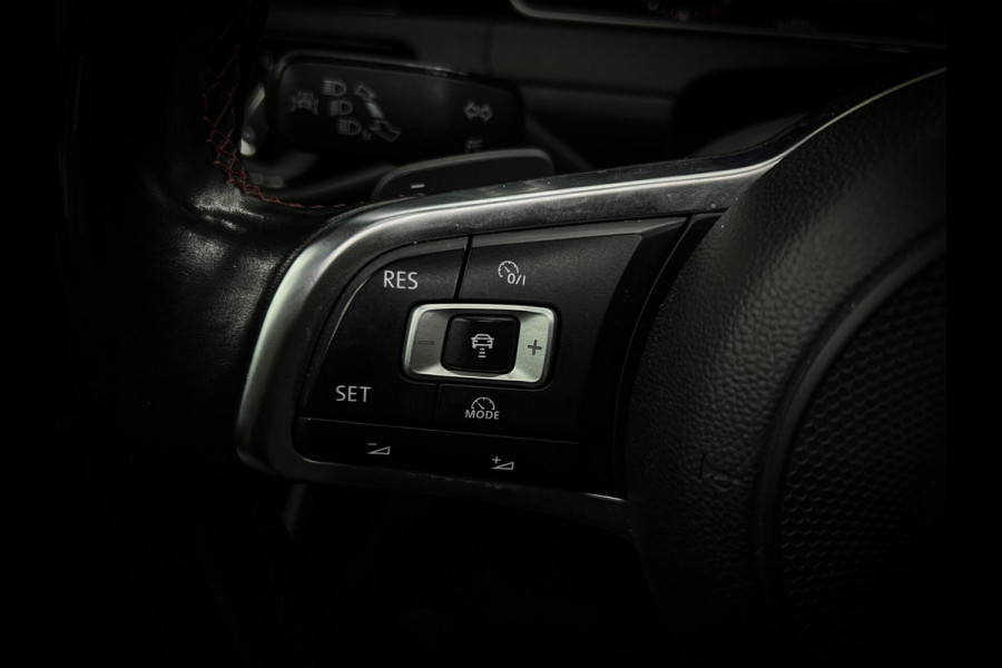 Volkswagen Golf 2.0 TSI GTI Dyn | Pano | Trekhaak | Virtual