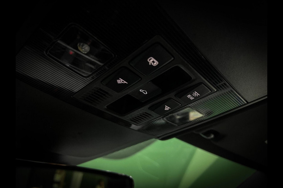 Volkswagen Golf 2.0 TSI GTI Dyn | Pano | Trekhaak | Virtual