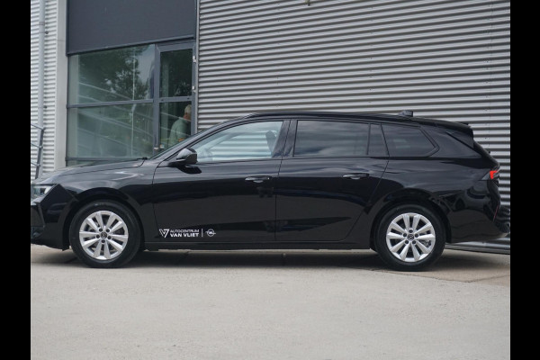Opel Astra Sports Tourer 1.2 Turbo Business Edition