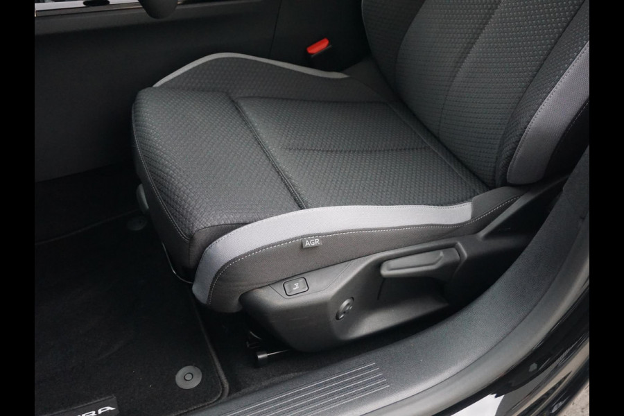 Opel Astra Sports Tourer 1.2 Turbo Business Edition