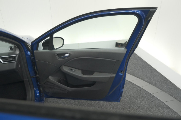 Renault Clio TCe 90 Equilibre | Parkeersensoren | Apple Carplay | Navigatie | Cruise Control