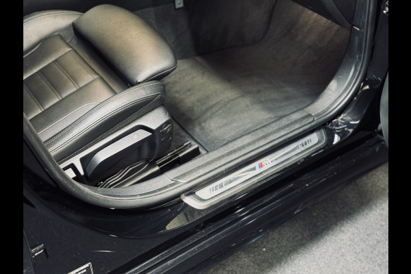 BMW 3 Serie Touring 320i M-Sport | 20" | Panorama | Leder | Camera