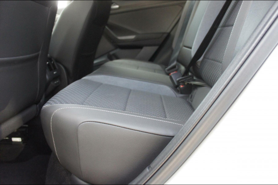 Volkswagen T-Roc 1.5 TSI Sport Business R
