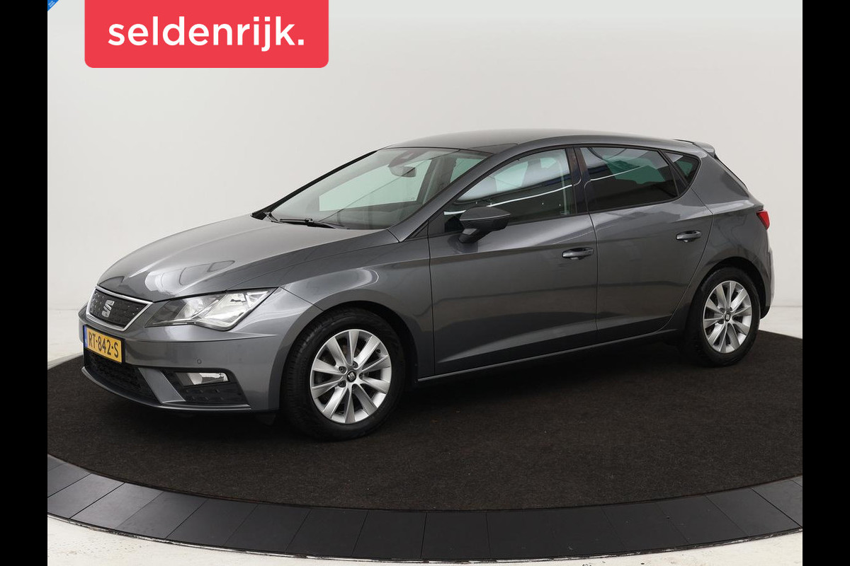 Seat Leon 1.0 TSI Style Intens | Automaat | Carplay | Navigatie | Keyless | Parkeerhulp | Climate control | Cruise control | Bluetooth Seat Leon 1.0 TSI Style Intens | Automaat | Carplay | Navigatie | Keyless | Parkeerhulp | Climate control | Cruise control | Bluetooth