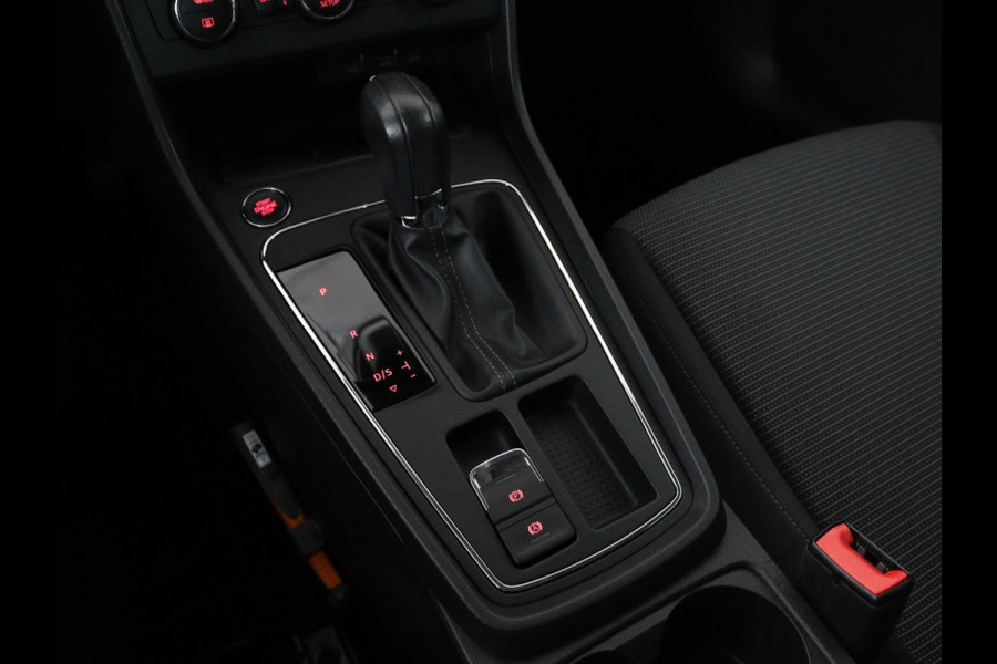 Seat Leon 1.0 TSI Style Intens | Automaat | Carplay | Navigatie | Keyless | Parkeerhulp | Climate control | Cruise control | Bluetooth