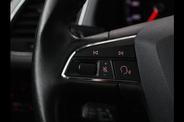 Seat Leon 1.0 TSI Style Intens | Automaat | Carplay | Navigatie | Keyless | Parkeerhulp | Climate control | Cruise control | Bluetooth