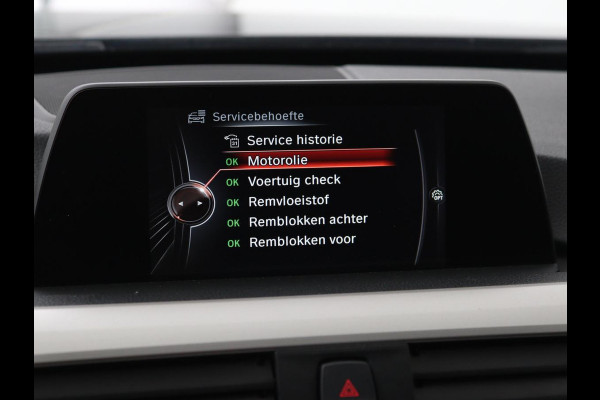 BMW 3-serie 320d | Stoelverwarming | Trekhaak | Full LED | Navigatie | Sportstoelen | Climate control | Bluetooth | Parkeerhulp | Cruise control