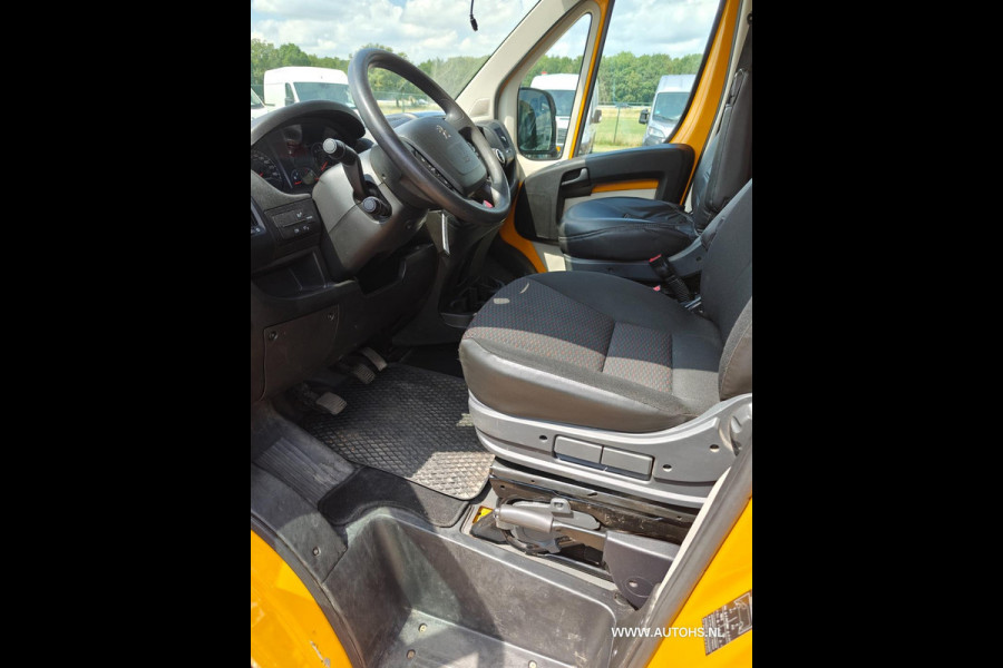 Peugeot Boxer 335 2.0 BlueHDI L2H2 Premium , Airco , cruise , lage km , euro 6 , Dubbele schuifdeur.