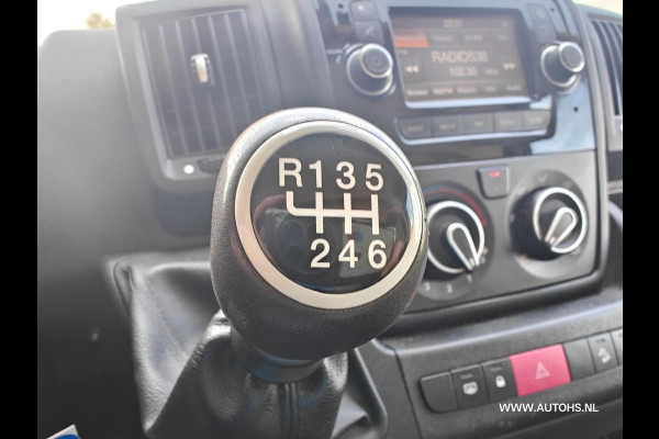 Peugeot Boxer 335 2.0 BlueHDI L2H2 Premium , Airco , cruise , lage km , euro 6 , Dubbele schuifdeur.