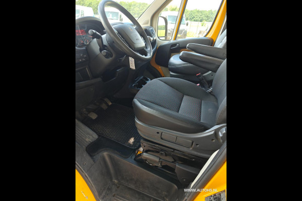 Peugeot Boxer 335 2.0 BlueHDI L2H2 Premium , Airco , cruise , lage km , euro 6 , Dubbele schuifdeur.