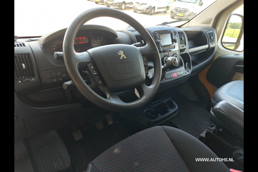 Peugeot Boxer 335 2.0 BlueHDI L2H2 Premium , Airco , cruise , lage km , euro 6 , Dubbele schuifdeur.