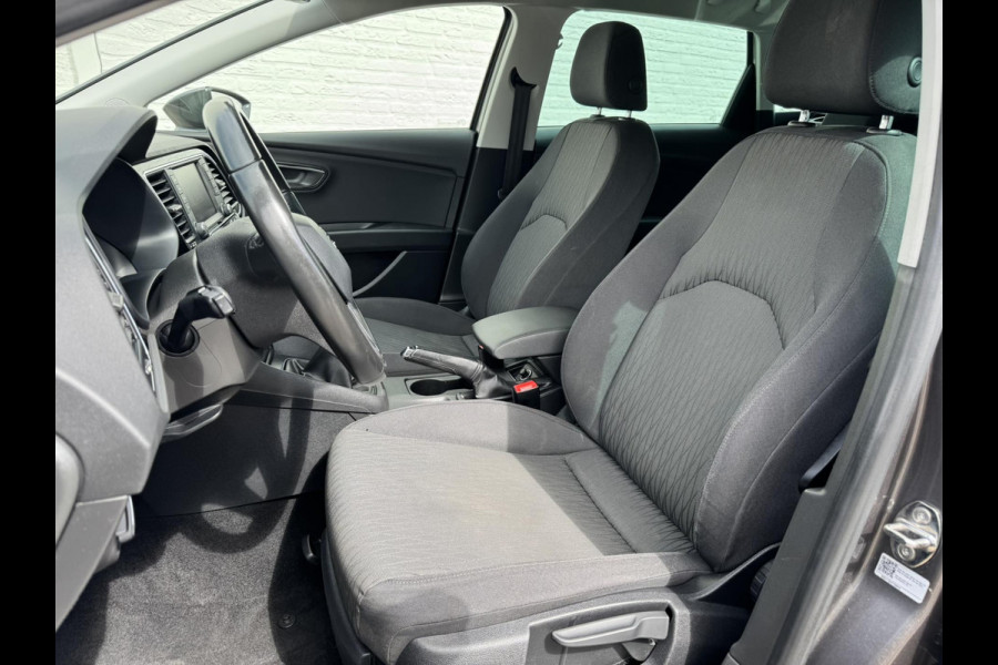 Seat León ST 1.0 EcoTSI Style Full LED koplampen Cruise control Climate control Apple Carplay / Android auto Parkeersensoren