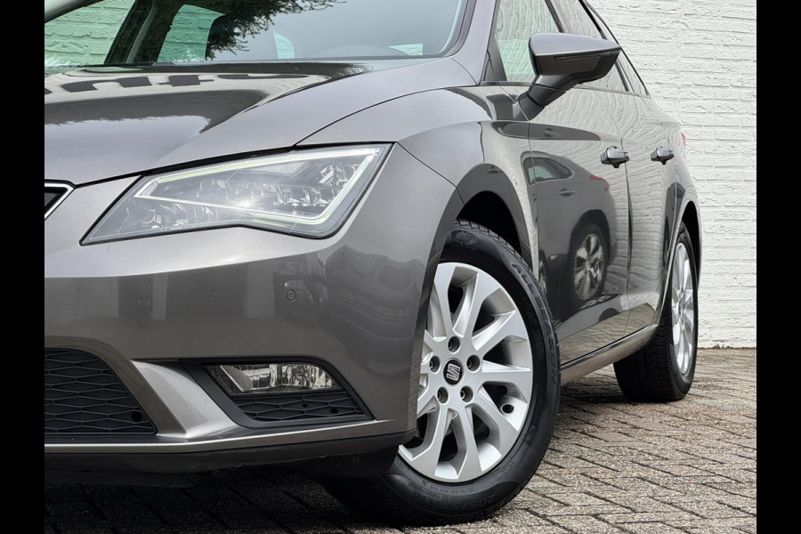 Seat León ST 1.0 EcoTSI Style Full LED koplampen Cruise control Climate control Apple Carplay / Android auto Parkeersensoren
