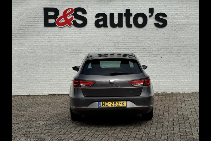 Seat León ST 1.0 EcoTSI Style Full LED koplampen Cruise control Climate control Apple Carplay / Android auto Parkeersensoren
