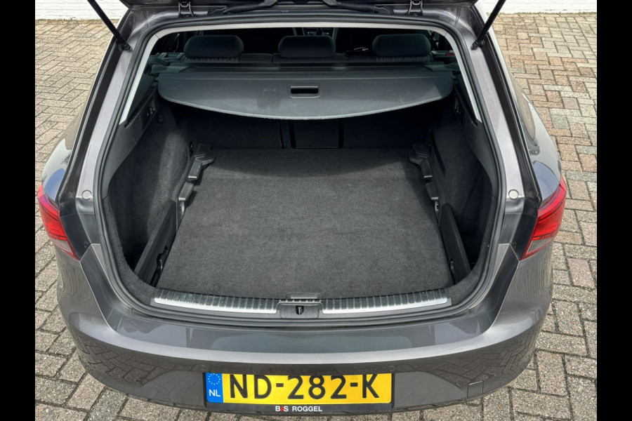Seat León ST 1.0 EcoTSI Style Full LED koplampen Cruise control Climate control Apple Carplay / Android auto Parkeersensoren