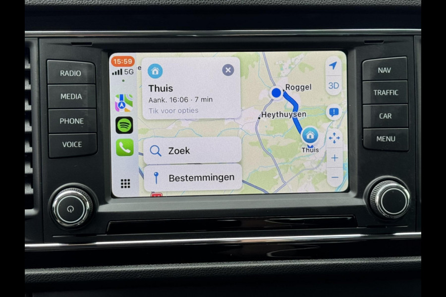 Seat León ST 1.0 EcoTSI Style Full LED koplampen Cruise control Climate control Apple Carplay / Android auto Parkeersensoren